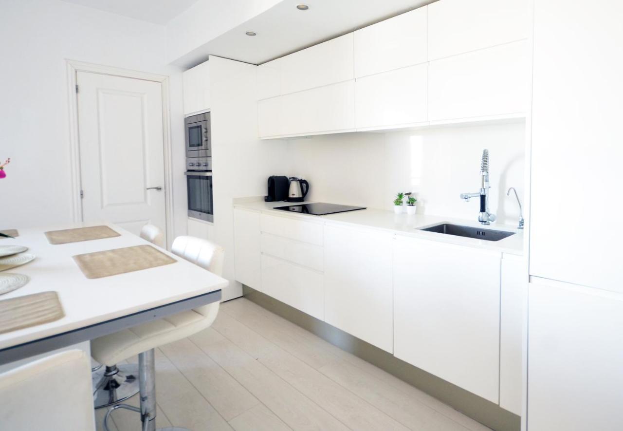 Modern Apartment In Valensiya Dış mekan fotoğraf