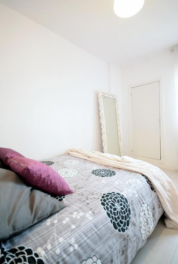 Modern Apartment In Valensiya Dış mekan fotoğraf