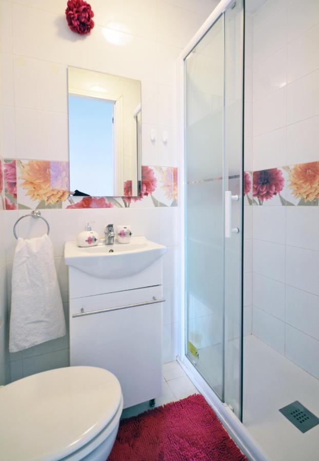 Modern Apartment In Valensiya Dış mekan fotoğraf